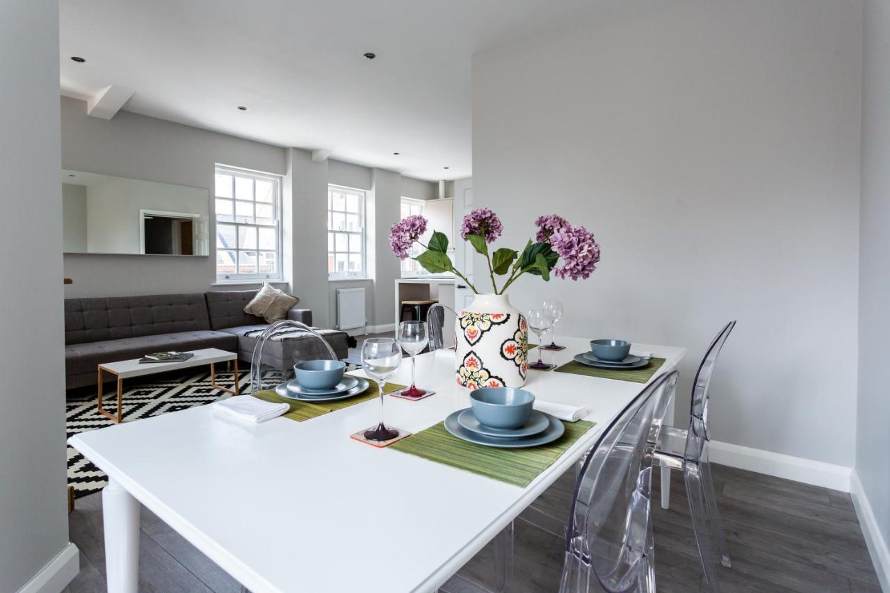 2 Bedroom Apartments With Sofa Bed In Southend Exterior foto